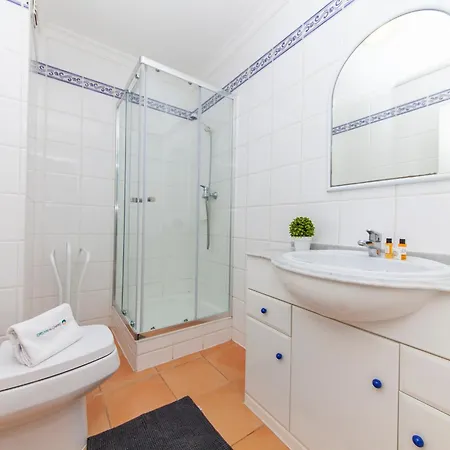 B85 - Seasun Step In Da Rocha *