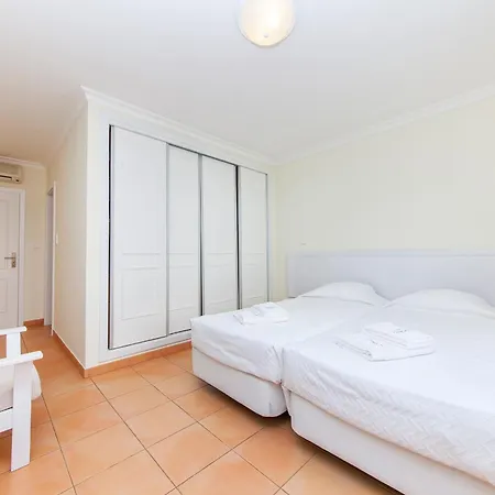 B85 - Seasun Step In Da Rocha Portimão