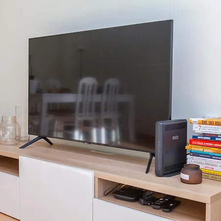 B85 - Seasun Step In Da Rocha