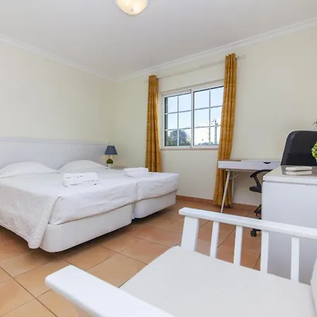 Mar A Vista Apartments In Portimao Διαμέρισμα *
