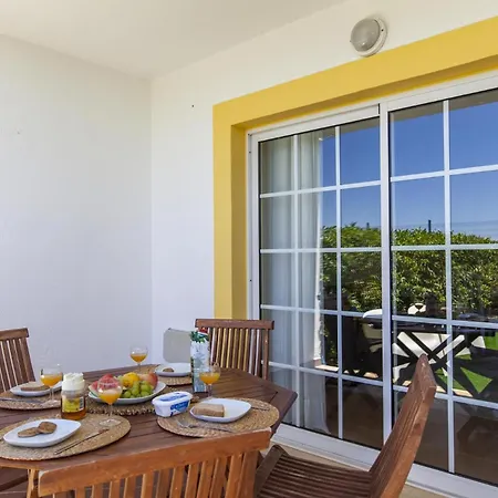 B85 - Seasun Step In Da Rocha *