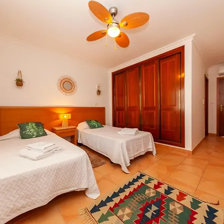 Mar A Vista In Apartment Portimao
